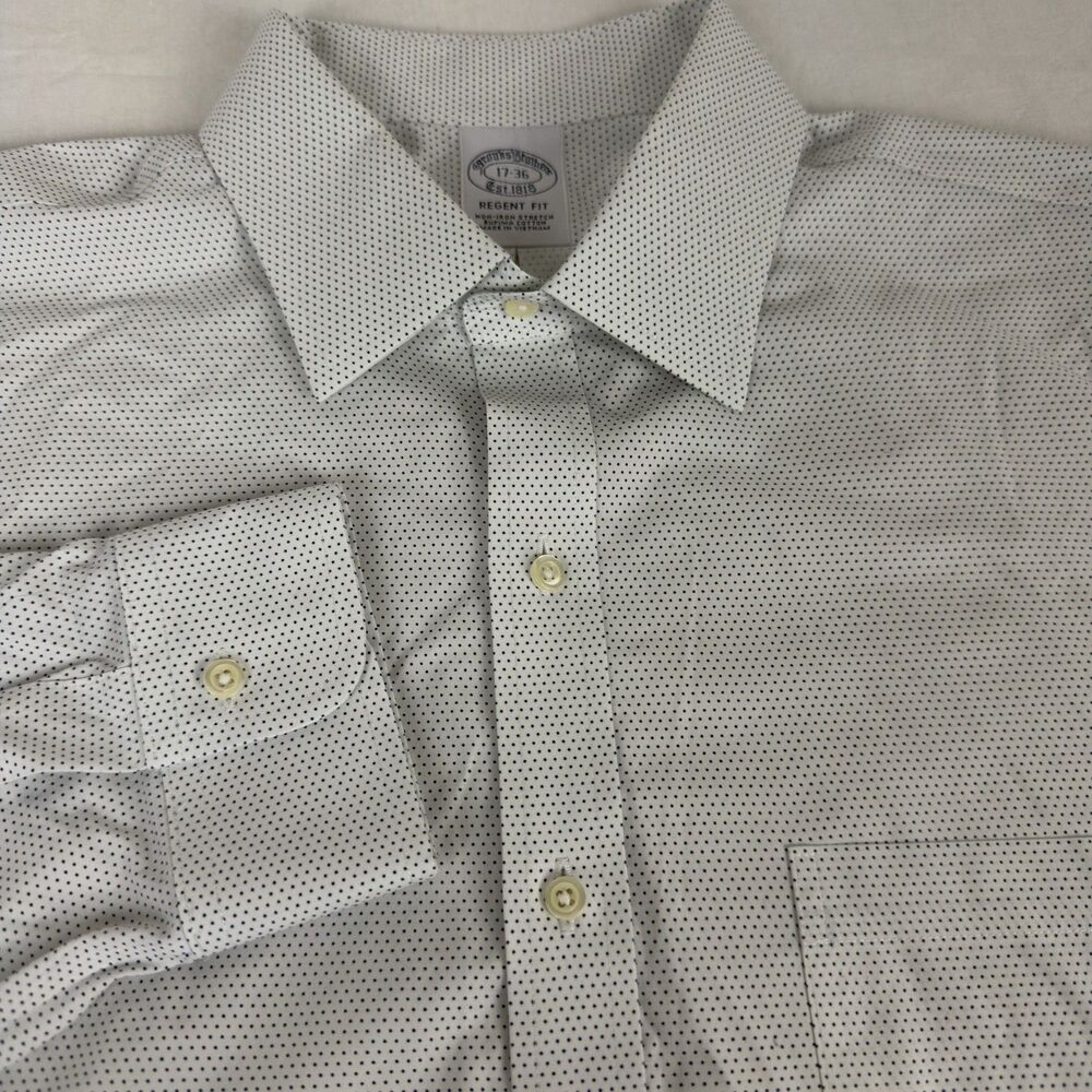 Brooks Brothers Regent Non Iron Stretch Dress Shirt Men’s 17-36 White Polka Dot